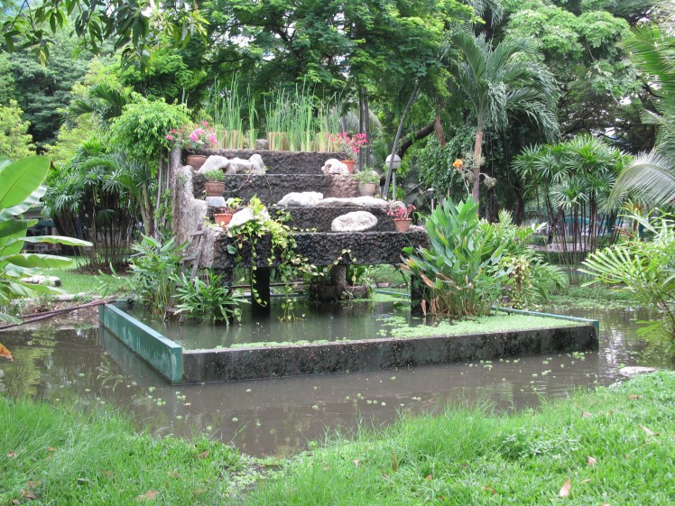 Green tranquility in Lumphini Park